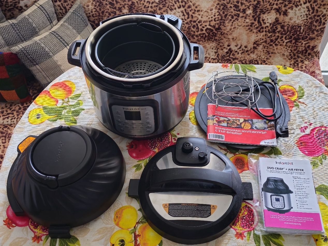 Instant Pot Duo Crisp + Air Fryer 8L