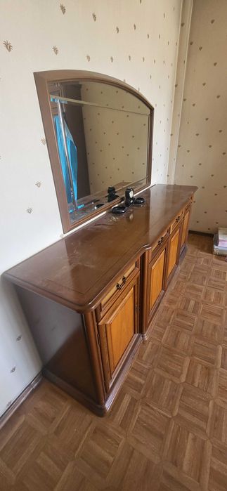 Мебель для зала или кабинета!