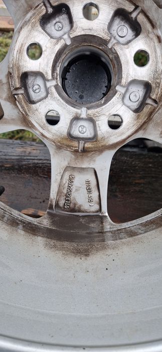 Jante originale Volkswagen. Audi. Skoda 5 x 112 R15