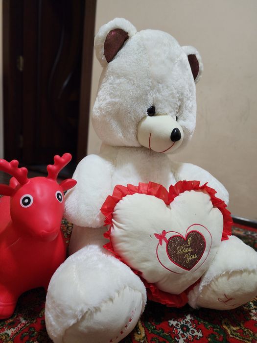 Холати жуда ажойиб Юмшоккина ок айик