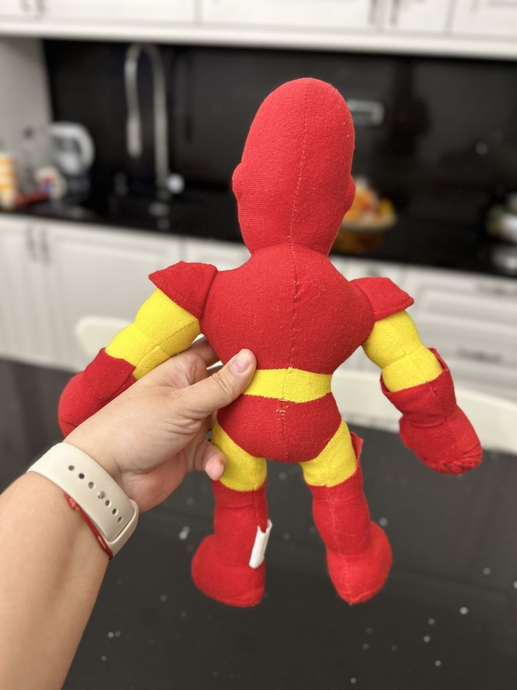 Jucarie de plus Iron Man de pluș 38 cm