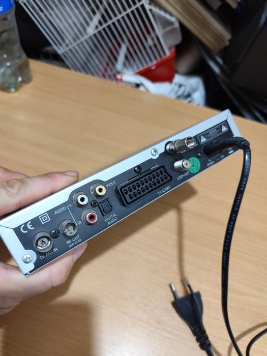 Receiver satelit vand