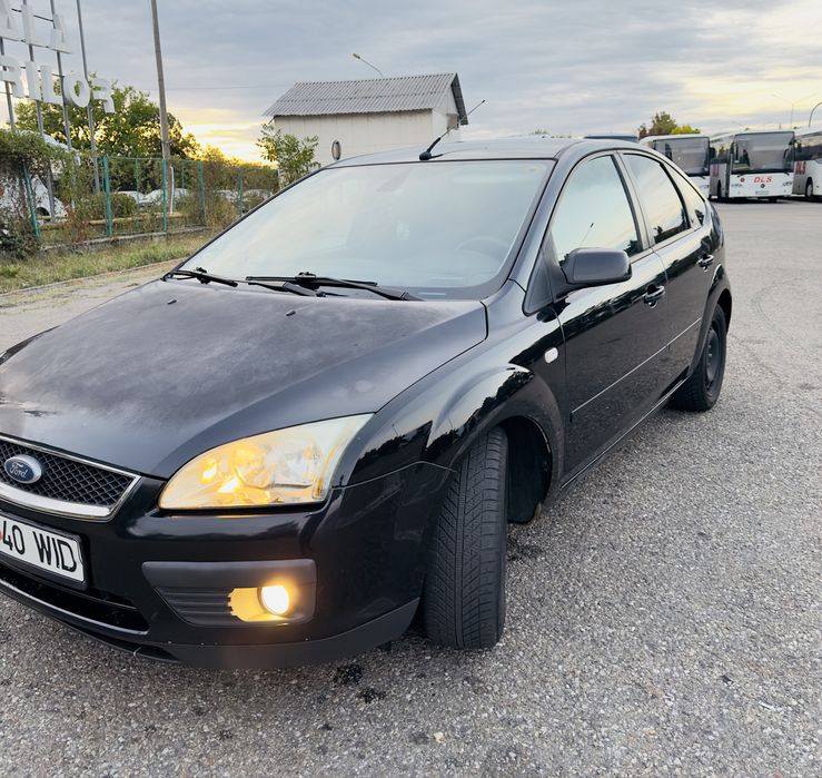 Ford Focus Ghia 2005