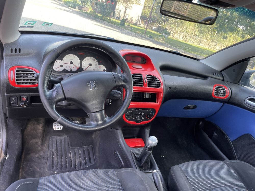 Peugeot 206cc 1.6i Пежо 206цц 1.6и на части!!