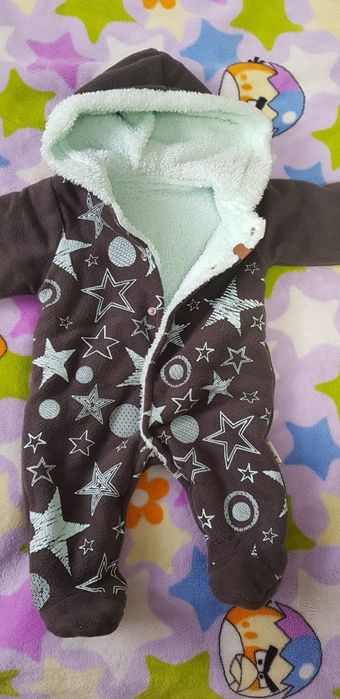 Комбинезон и костюм для новорожденных