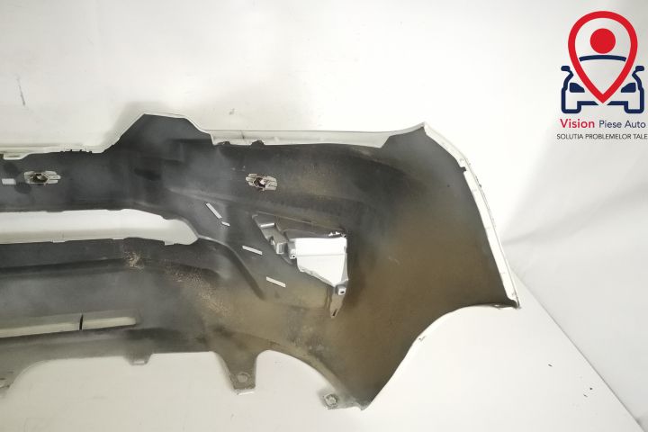 Предна броня Оригинална С Датчици И Чистачки В Добро Състояние Тойота