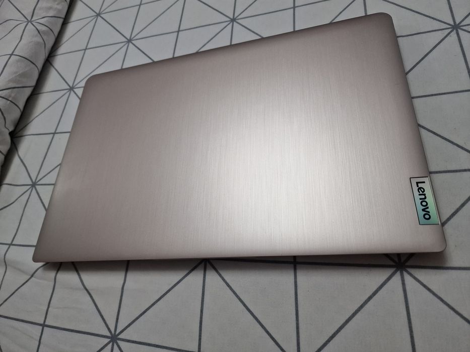 Laptop Lenovo i3