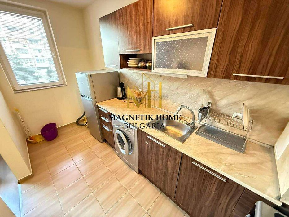 Страхотен двустаен апартамент срещу Мол Галерия в ж.к. Славейков