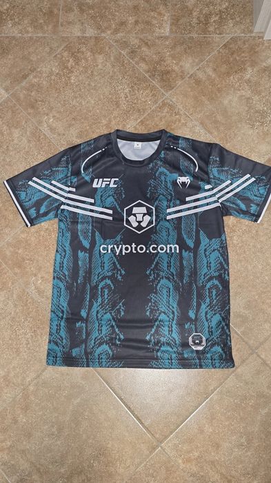 UFC бойни тениски