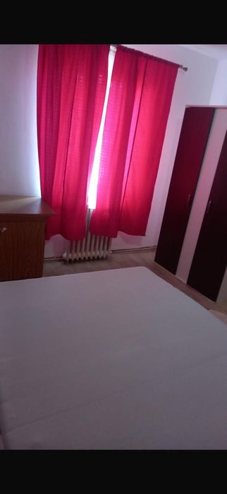 Apartament de închiriat