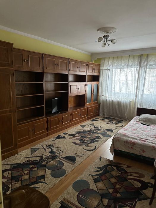Vand apartament Dragasani
