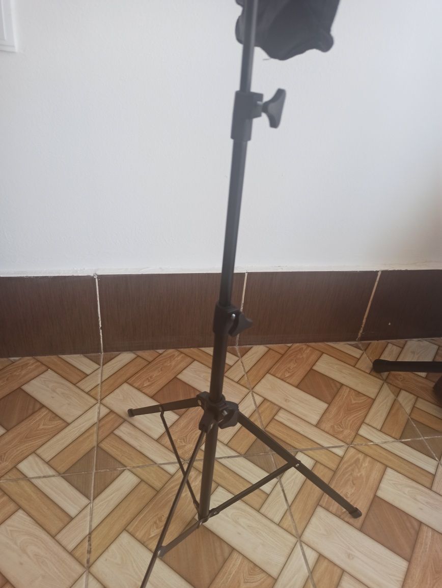 Пюпитр (подставка для нот)
