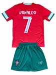 Детско - юношески футболен екип на Португалия Роналдо Ronaldo 
Комплек