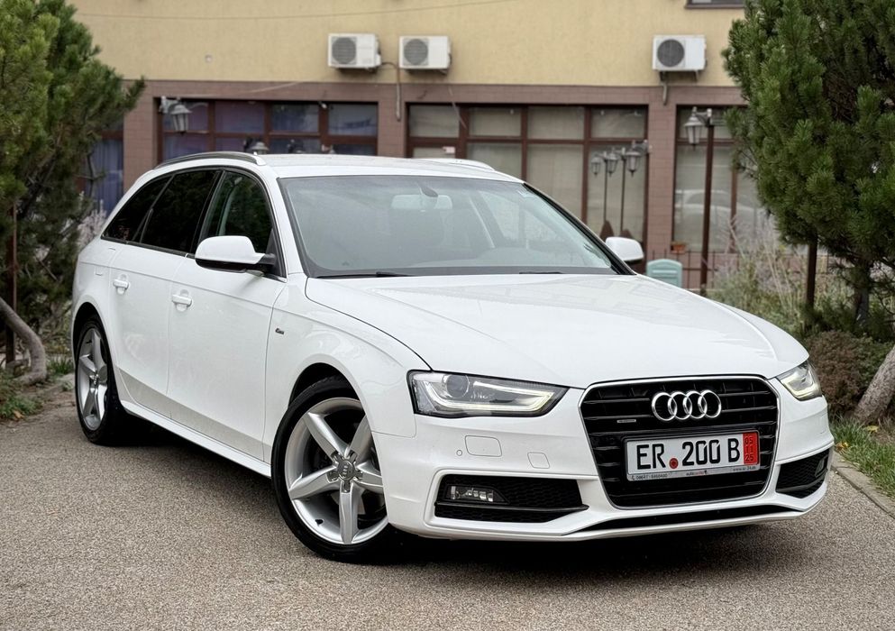 Audi A4 2.0Tdi 177CP* SLine * Quattro* Stronic* Bixenon* Webasto* Navigatie*