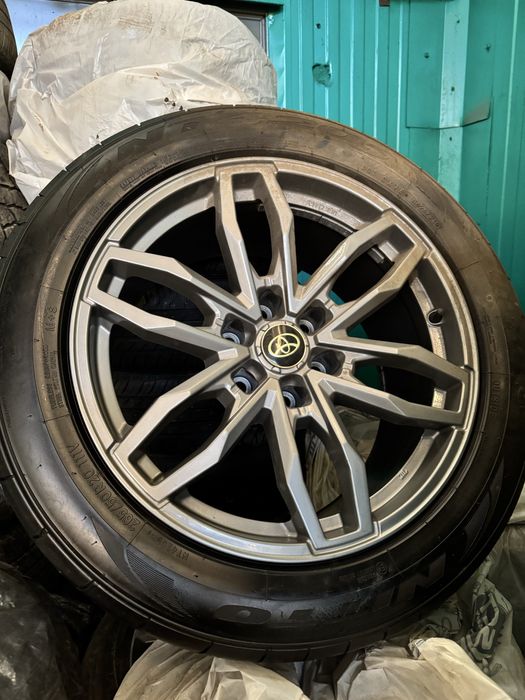 Комплект колес на Toyota Прадо