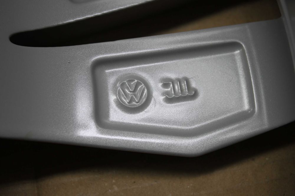 Нови оригинални джанти 18" VW ID3