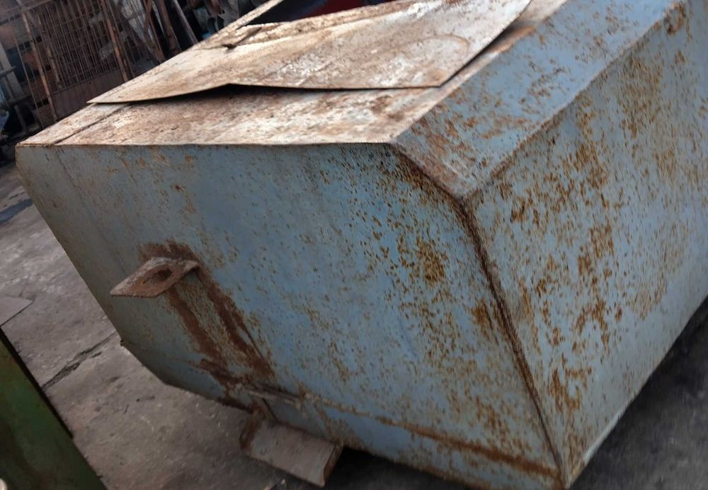 350кг, 2.5 кубика, контейнер за отпадъци, резервоар за зърно, вода