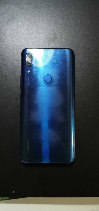Huawei P Smart Z pentru piese / ecran spart, funcționează parțial