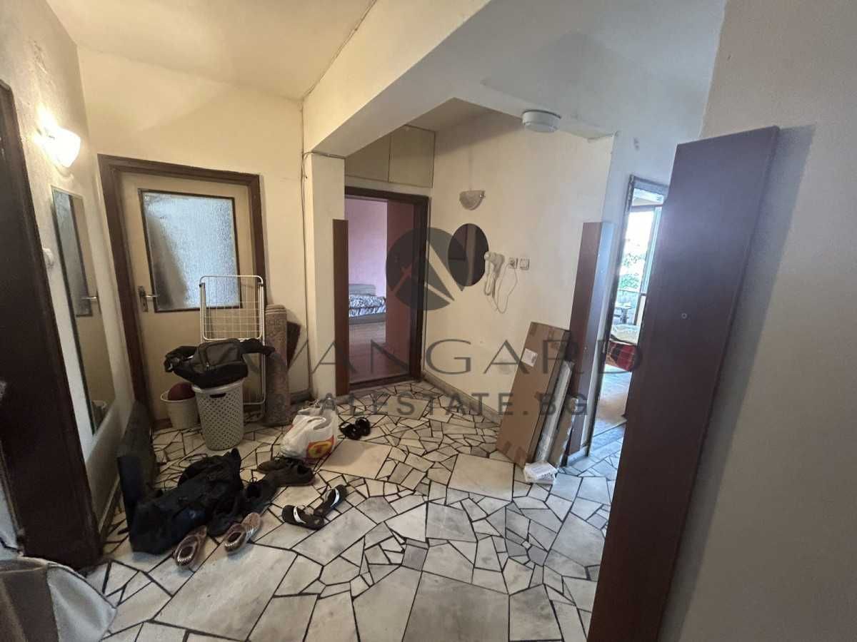 Продава се Четиристаен апартамент в Пловдив, Център - 120 кв.м за 2250 €/кв.м - Снимка #9