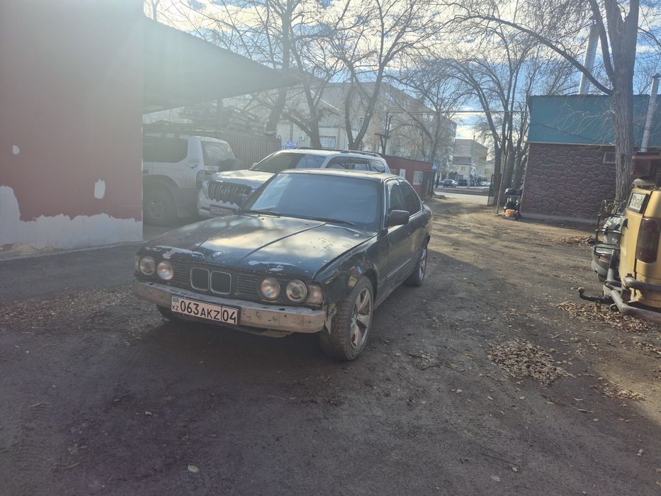 BMW E34 автомат.