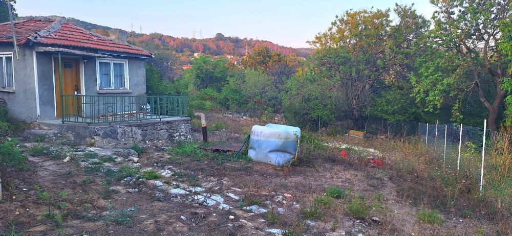 Продава се Къща в Варна, м-т Планова - 35 кв.м за 2286 €/кв.м - Снимка #1