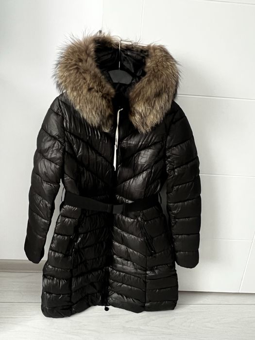 Geaca cu guler blana naturala