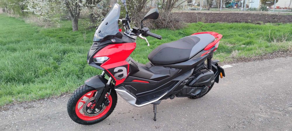 Scuter Aprilia SR GT 200 Sport