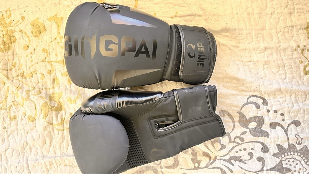 Mănuși box 12 oz noi