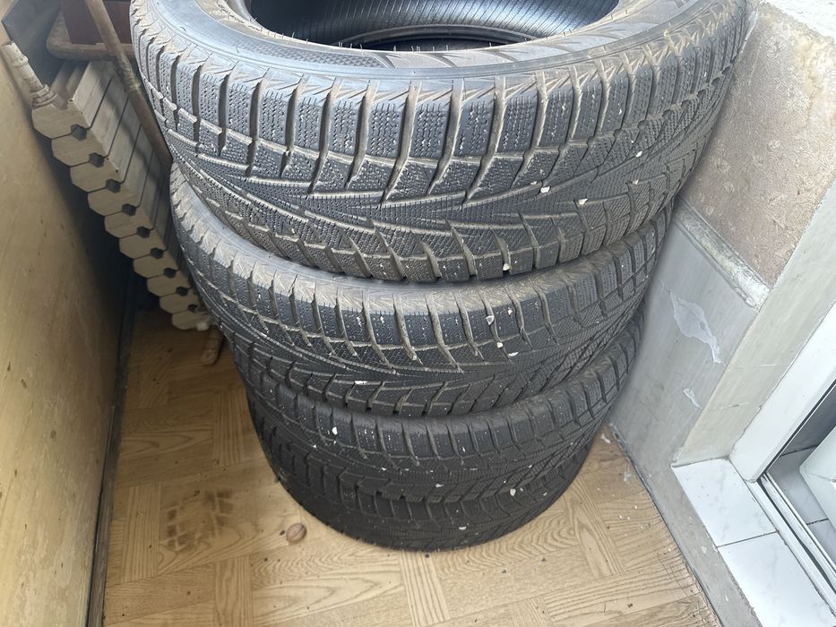Продам зимнюю резину