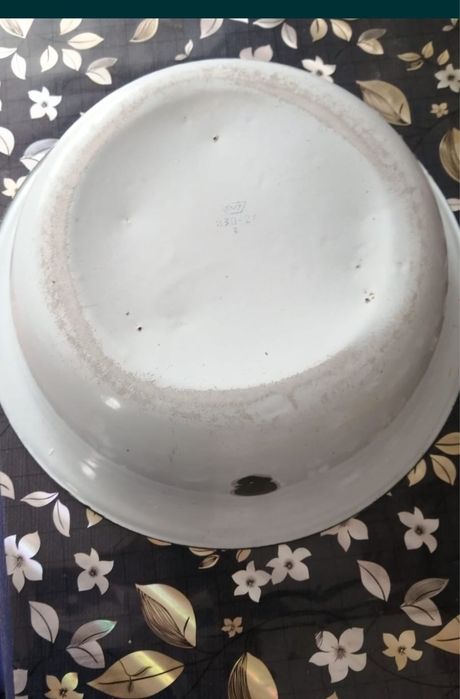 Тазы большие вместимые