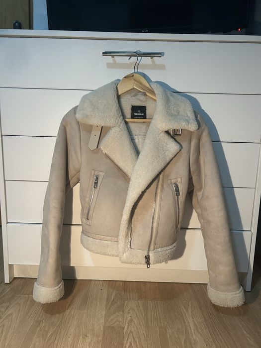 Дамско велурено яке Pull&Bear