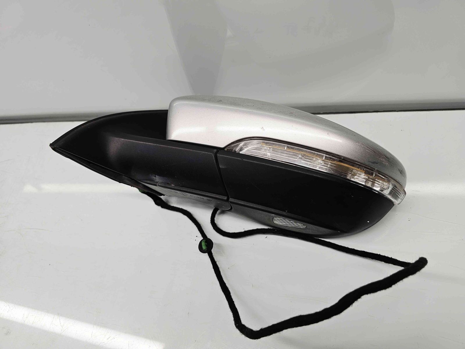 Oglinda stanga Volkswagen Passat B7 (362) [Fabr 2010-2014] LA7W