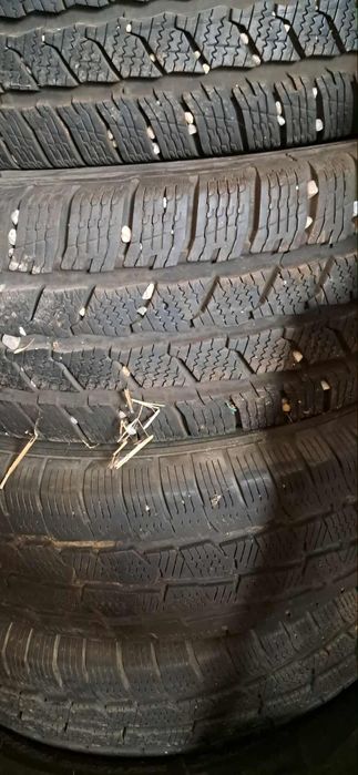 De vânzare roți Nissan Qasqai și cauciucuri 225_75_16c