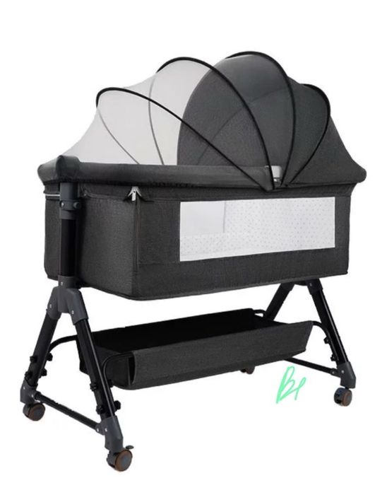 Продам манеж-кровать покупали за 30тыс,продам за 20тыс