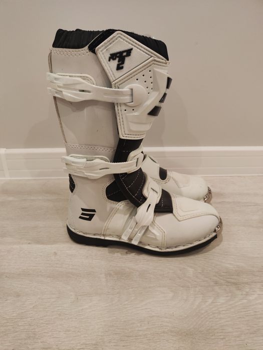 Кросови ботуши SHOT 38 номер