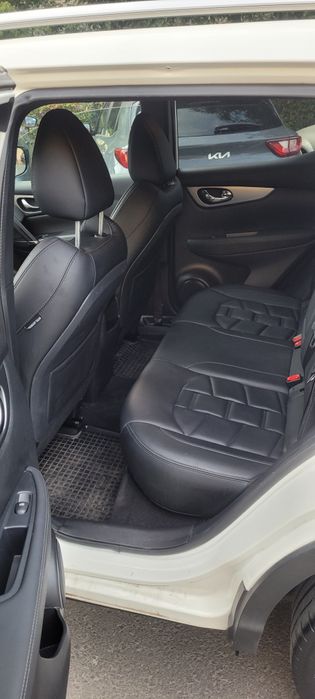 Vând Nissan qashqai j11 tekna+ Bose