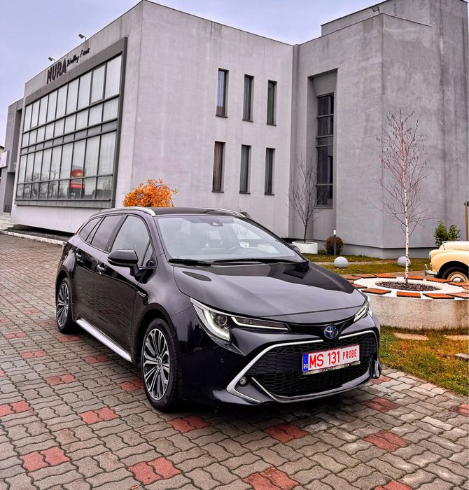 Toyota Corolla 1.8 Hybrid 2022 Distronic Side Assist Keyless Camera