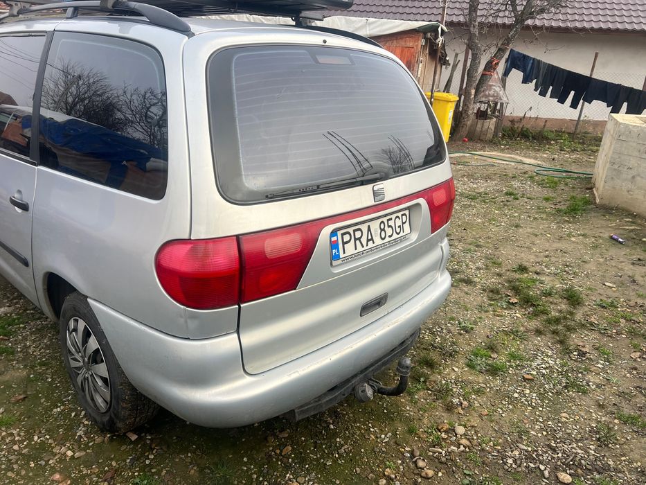 Vând Seat Alhambra
