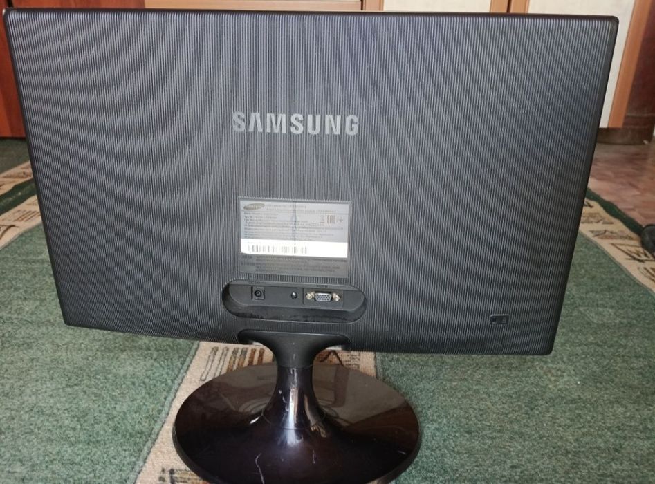 Продам монитор samsung