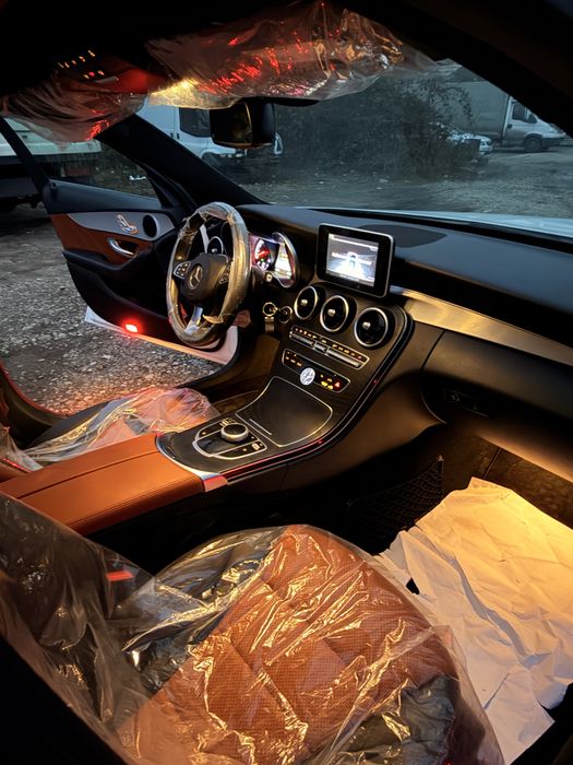 Autorurism Mercedes C300