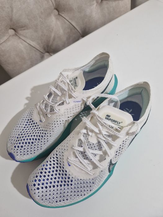 Adidasi nike vaporfly