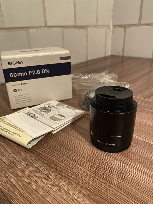Sigma 60mm f/2.8 DN Sony E-mount
