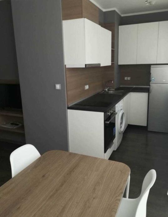 Дава се под наем Тристаен апартамент в София, Студентски град - 80 кв.м за 640 € - Снимка #1