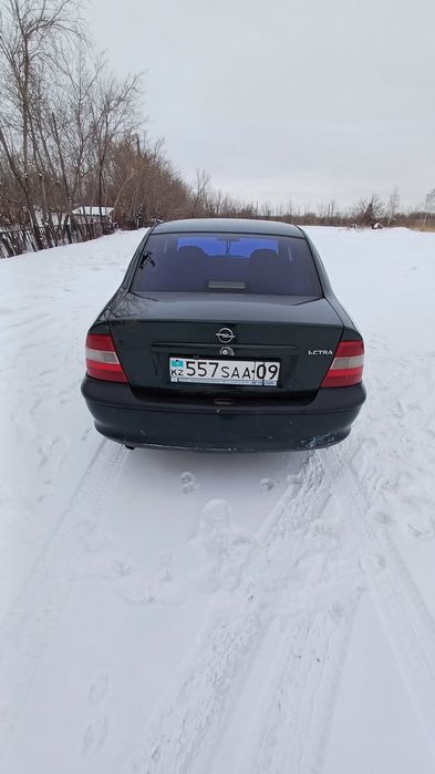 Опель вектра б,  98 г АКПП находу владею 8л,