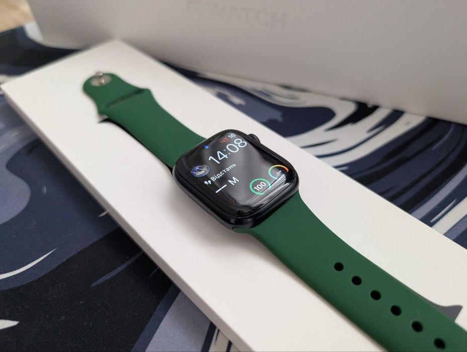 Apple Watch Series 7 (41 mm, GPS, negru)
