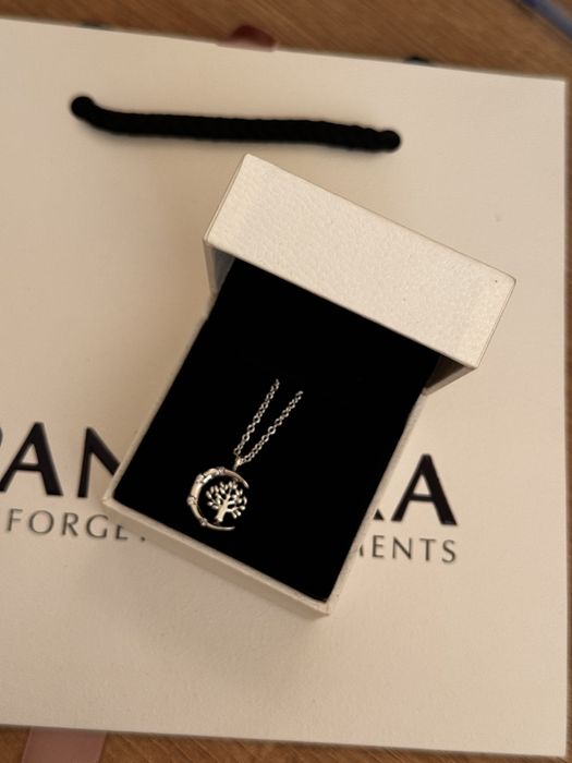 Pandora колие Пандора