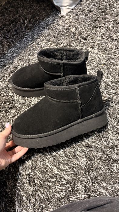 Ghete tip UGG piele intoarsa noi