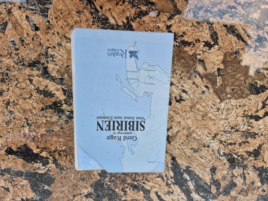 Vând 3 casete video VHS originale ,colectie filme Documentare Siberia