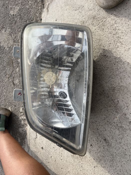 Фар Daihatsu Terios ляв