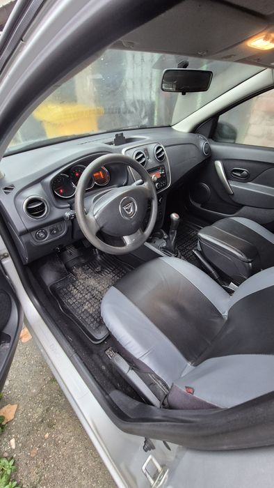 Vand Dacia Logan 1.2 16v